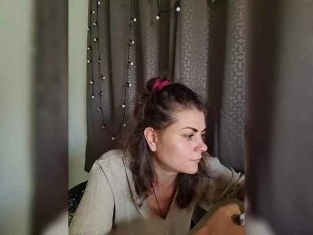AhataV on BongaCams 