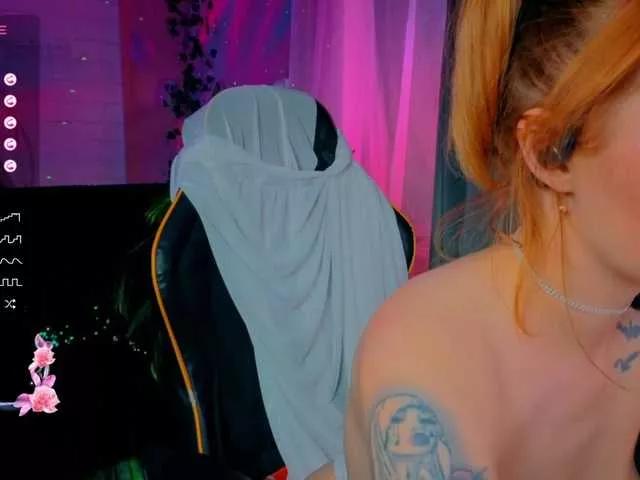 Explore amazing camwhore AlEnKa3112 AlEnKa3112 from BongaCams