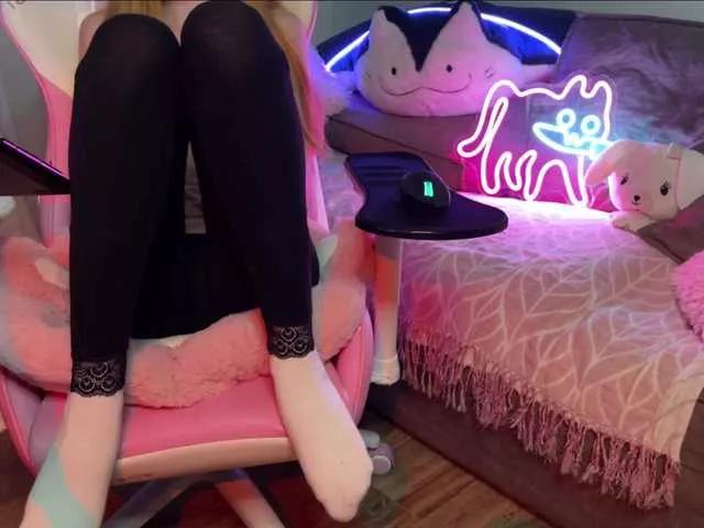 Alisa-Cheshirovna from BongaCams