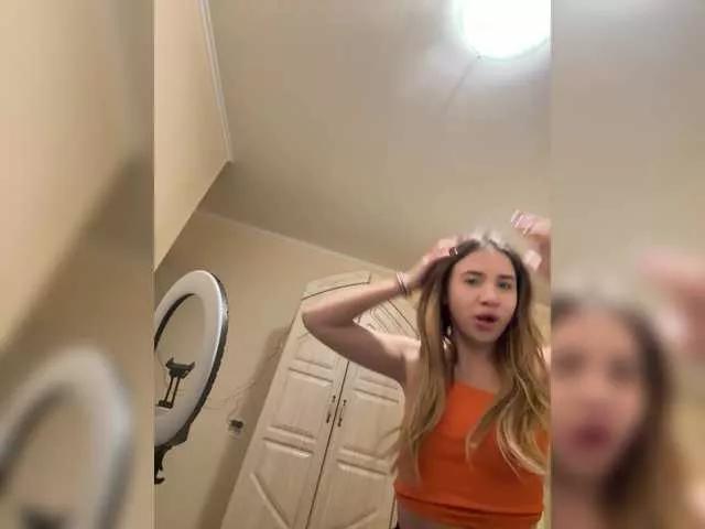 alizii from BongaCams