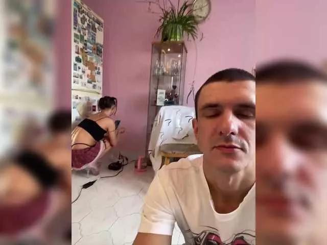 Join 41 years old And-Liziantus from BongaCams And-Liziantus from BongaCams