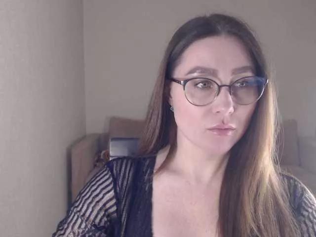 Check out Bigstarxxx, she wants to masturbate for you bigstarxxx from BongaCams