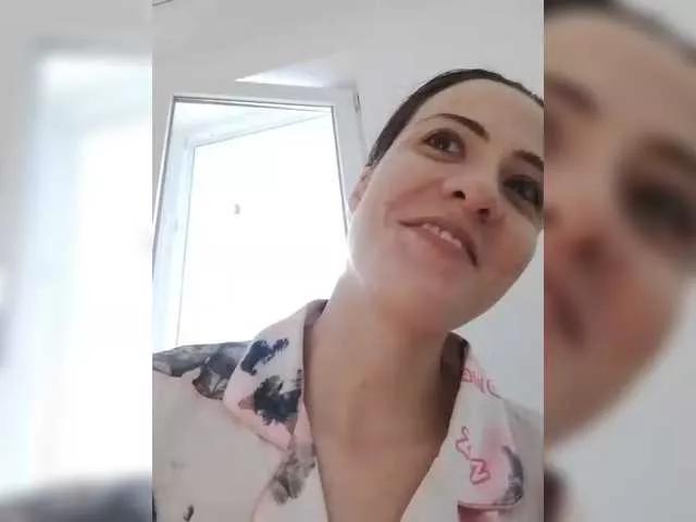 Sweet Bogina2 wants you to fuck her body now Bogina2 from BongaCams