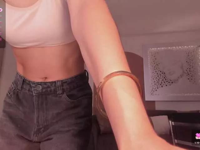 Sweet BonnyRose wants you to fuck her body now BonnyRose from BongaCams