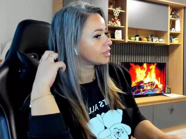 Hot Claire95sm wants you to fuck her body now Claire95sm from BongaCams