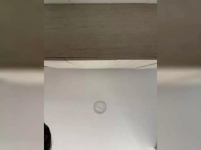 EvanShell1 from BongaCams