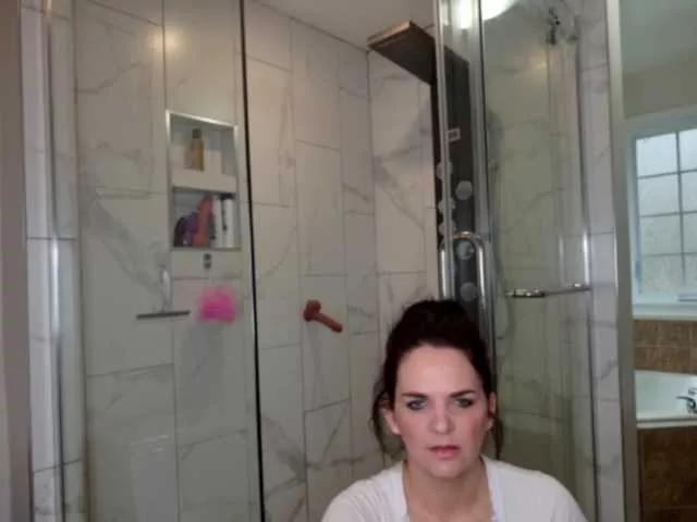Fantaseeivy on BongaCams 