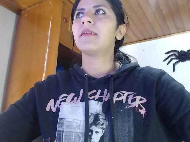 Explore Hilari18, she wants to masturbate for you hilari18 from BongaCams