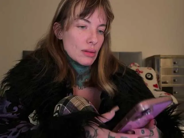 iiixbostonxiii — Mean American - OnlyFans @airgead PM (95) Tits (310) Ass (315) Private open