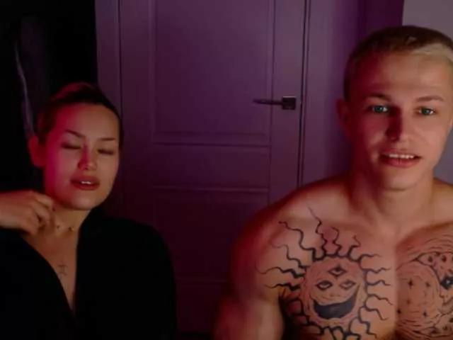 James-Eva0 from BongaCams