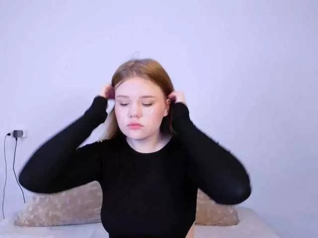 Slutty Lasey wants you to fuck her body now Lasey from BongaCams