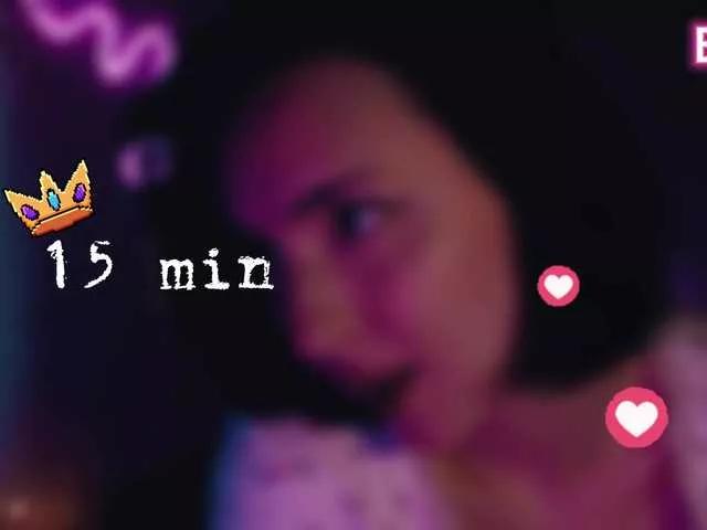 LollyGirlMoon from BongaCams