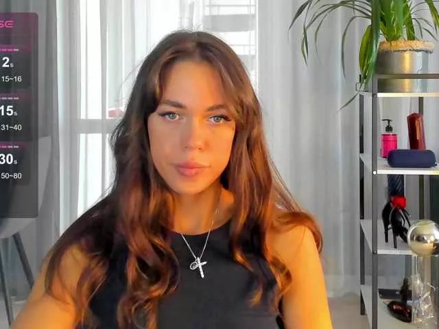 Luckydicewow from BongaCams