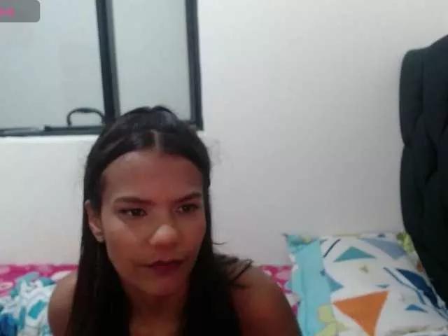 maidy-19 from BongaCams