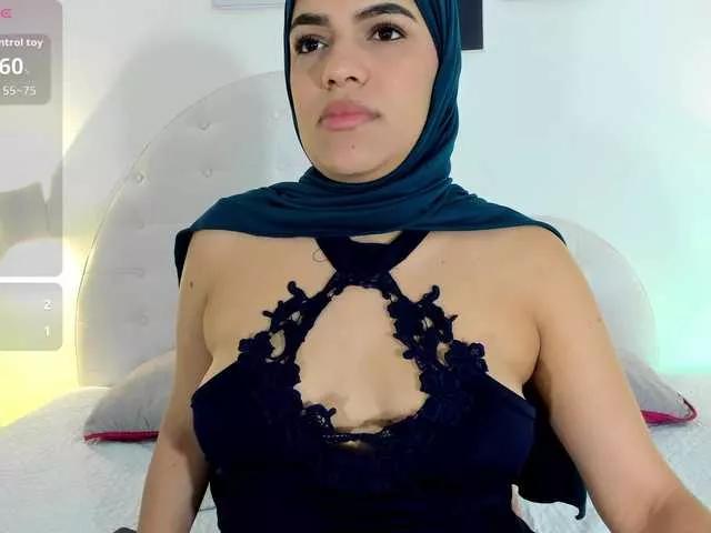 mhia-paris from BongaCams