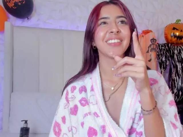 Miranda-Rogers from BongaCams