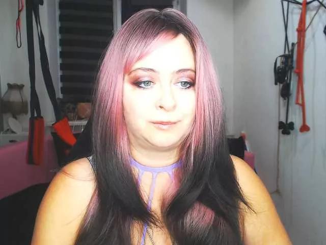 Gorgeous MissGODDESS wants you to fuck her body now missGODDESS from BongaCams