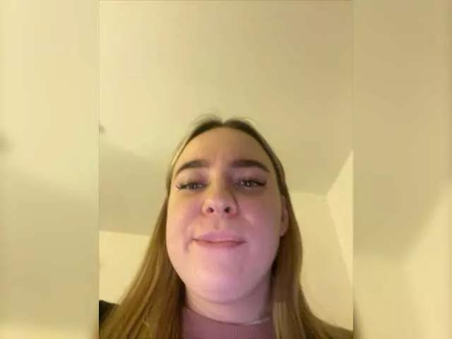 Plykha200 on BongaCams 