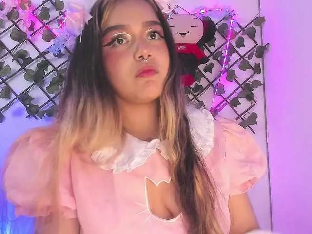 Pucca0 on BongaCams 