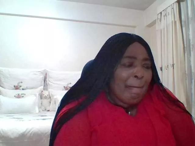 pussylips53 from BongaCams