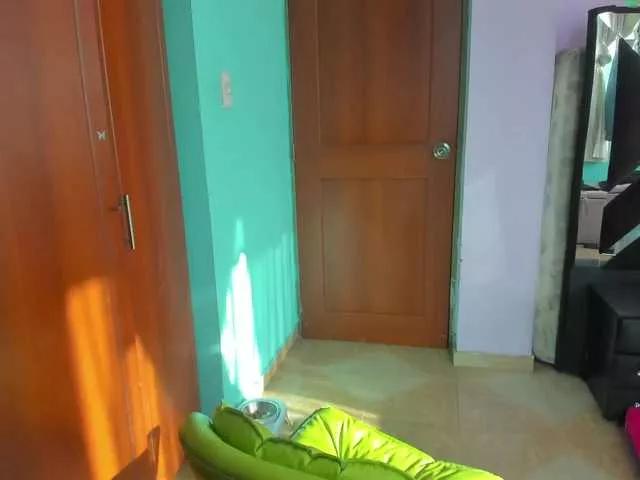 Cute Rouse1 wants you to fuck her body now Rouse1 from BongaCams