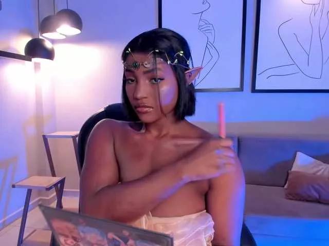 SavannahStorm from BongaCams