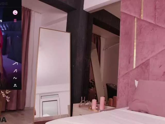 SelenaDaze on BongaCams