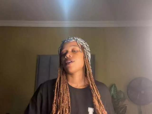 Checkout BongaCams's Sexybaddie Sexybaddie from BongaCams