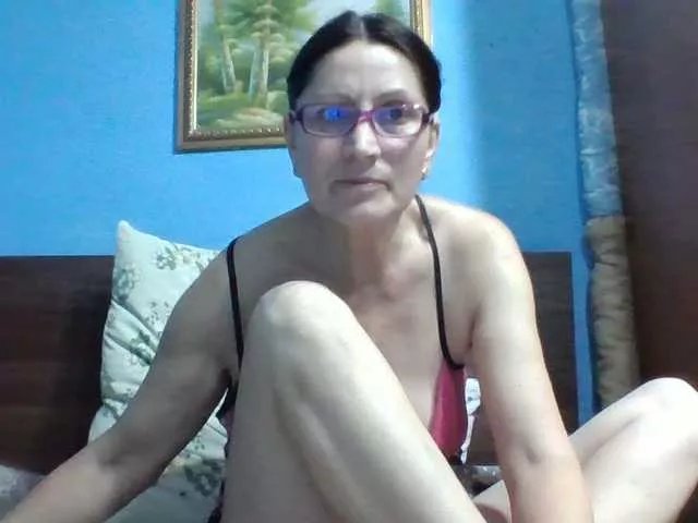 Offline SexyEstelle on BongaCams