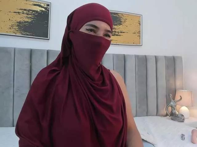 Discover hot model Shalimar- shalimar- from BongaCams