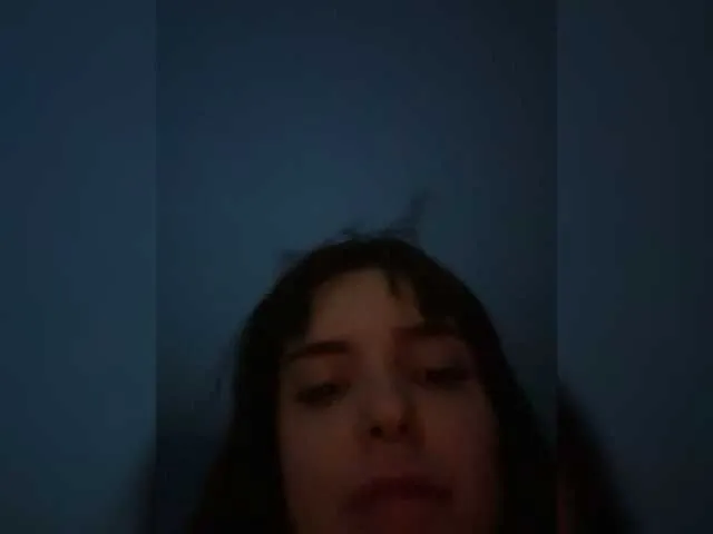 slaracska — Hi, I'm Lara, a Hungarian girl. .masturbation with fingers 200 token dildo play inside myself 250 token dance with a  dress 50 token + =150 breast and puss stimulation 100