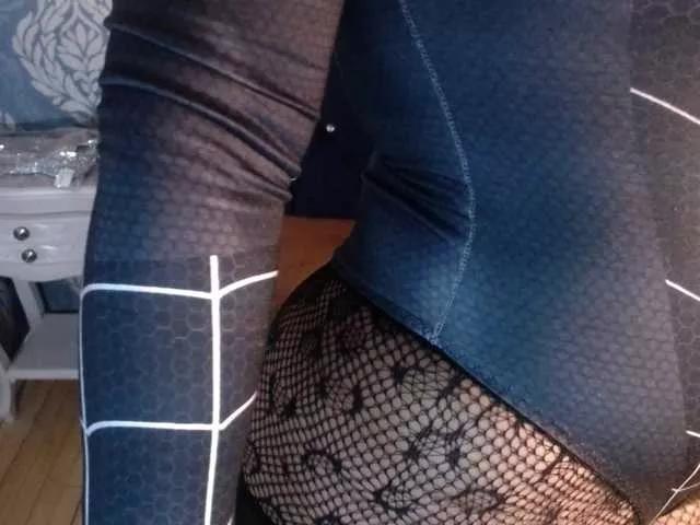 Masturbate to Sofiacowperx, she wants to masturbate for you sofiacowperx from BongaCams