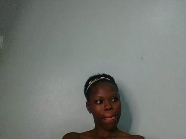 Checkout BongaCams's Sugarycake Sugarycake from BongaCams