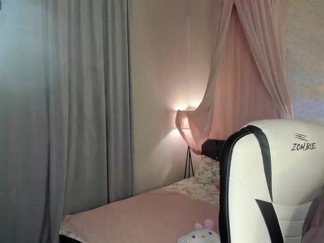 Vanessa-Walters from BongaCams