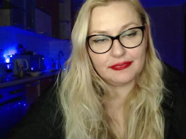 Gorgeous WifeyNusha wants you to fuck her body now WifeyNusha from BongaCams