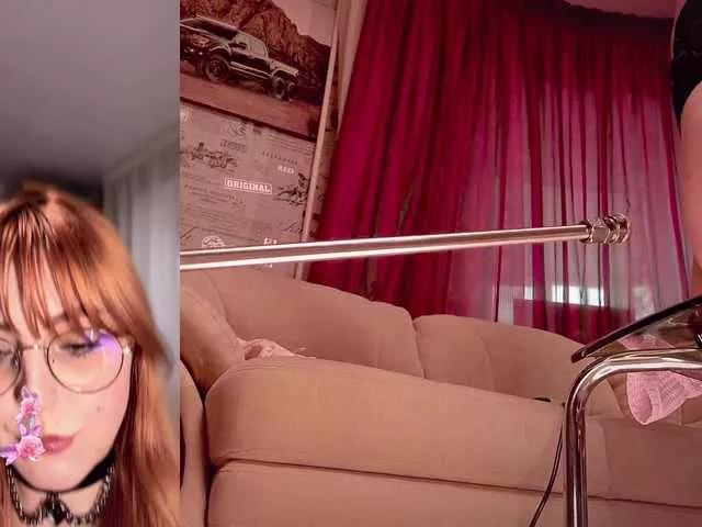 YourfoxAlice from BongaCams