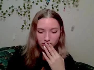 Gorgeous _kikiclark_ from Chaturbate _kikiclark_ from Chaturbate