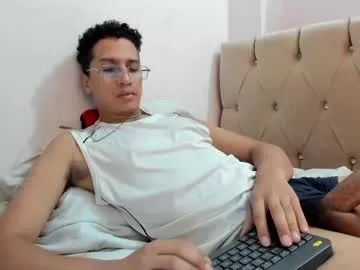 _sahhir — GOAL: CUMMMM [2800 tokens remaining] Welcome to my room! #cumshow #bbc #monstercock  #straight #master