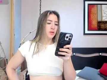 _sofia_cruz — GOAL: Hot Twerk + Spanks [106 tokens remaining] Hey lover! Be careful, my ass will be your addiction--  -     // #bigass #squirt #young #anal  #latina