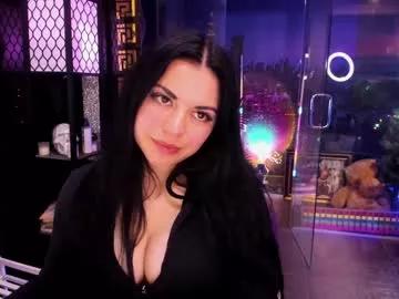 alma_pearl from Chaturbate