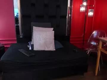 Join Chaturbate's Ambervans ambervans from Chaturbate