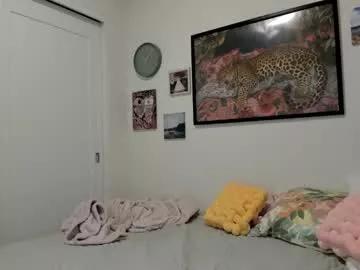 ariah_is_blonde from Chaturbate