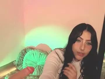 Explore 23 years old ashlynnlowe_ from Chaturbate ashlynnlowe_ from Chaturbate