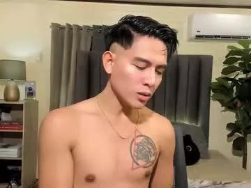 Join 23 years old bentlyfuck from Chaturbate bentlyfuck from Chaturbate