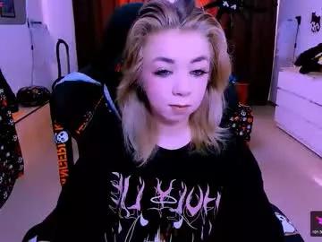 Try Blinkofeyess, she wants to masturbate for you blinkofeyess from Chaturbate