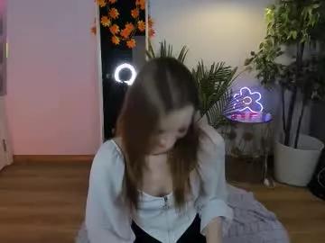Naked C_moonie_ wants you to fuck her body now c_moonie_ from Chaturbate