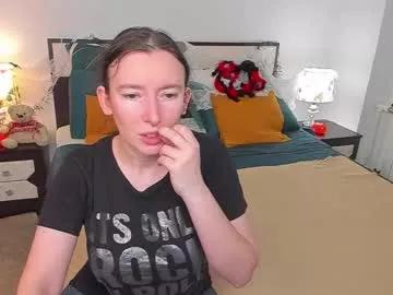 Check out Catherinewalls, she wants to masturbate for you catherinewalls from Chaturbate