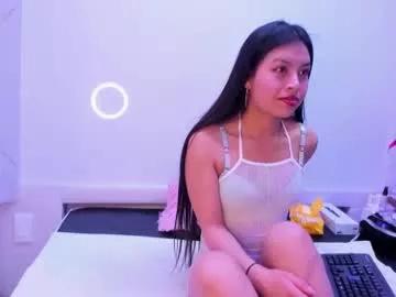 Cute chloemartini_ from Chaturbate chloemartini_ from Chaturbate