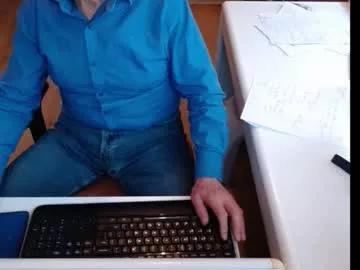 dutchpornking2 from Chaturbate