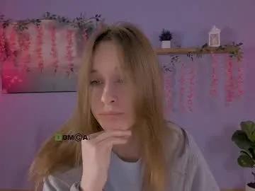 eira_mouse — GOAL: slap ass x2 [99 tokens remaining] Welcome to my room! #shy #blonde #nonude #young #new